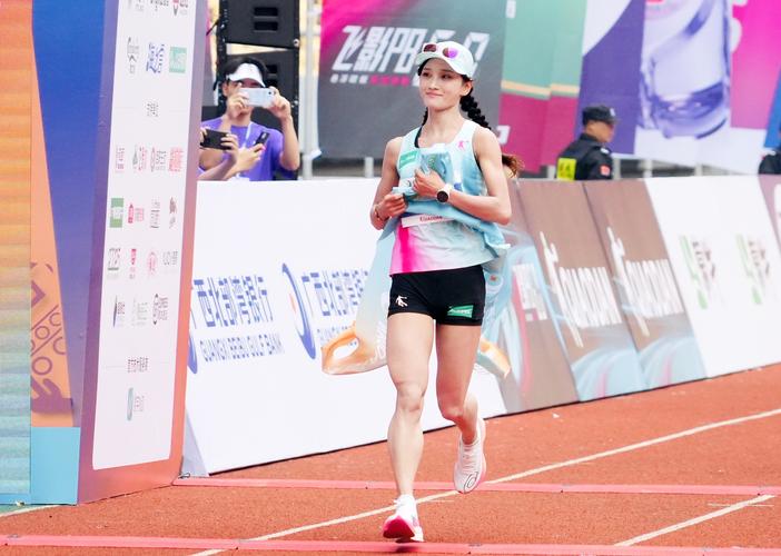 精品课 李美儿：历史人物一生，AI爆