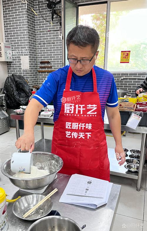 《美食拍摄剪辑运营》